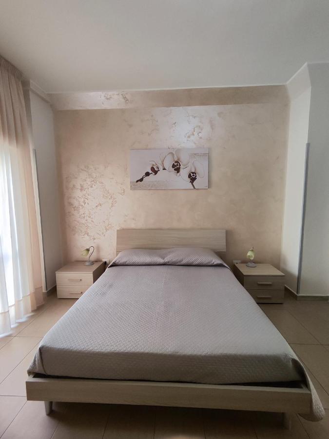 Albergo Primavera Porto Cesareo Eksteriør bilde