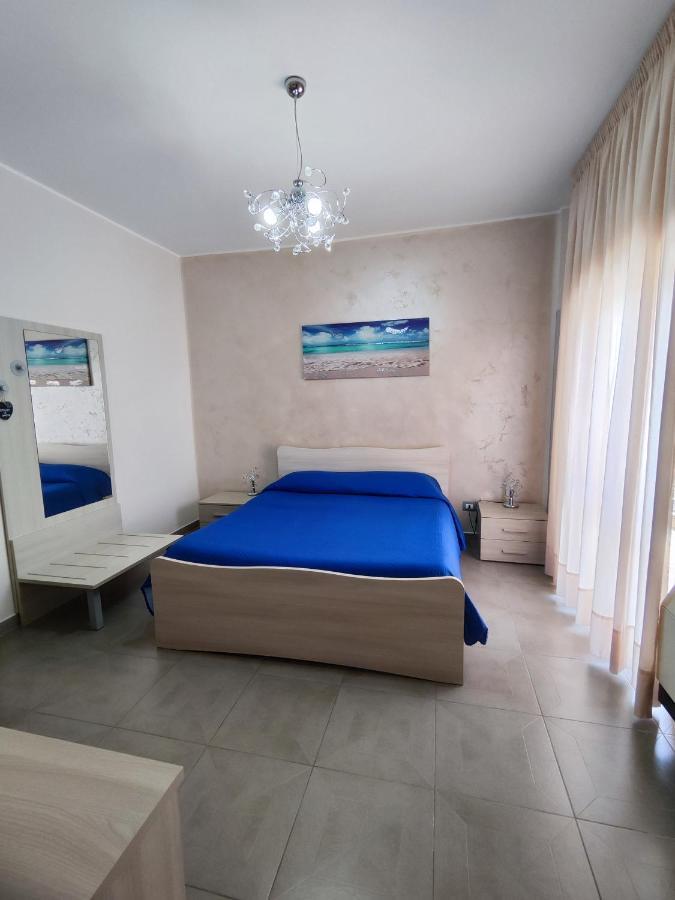 Albergo Primavera Porto Cesareo Eksteriør bilde
