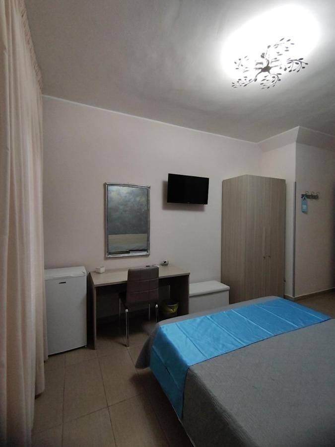Albergo Primavera Porto Cesareo Eksteriør bilde