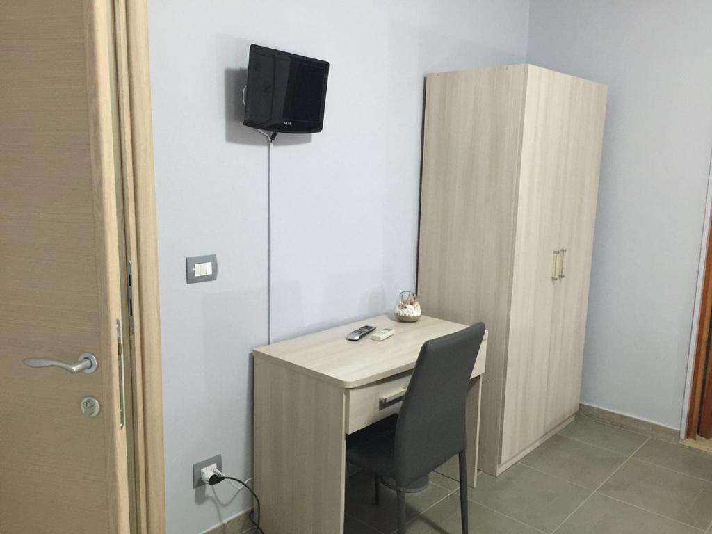 Albergo Primavera Porto Cesareo Eksteriør bilde