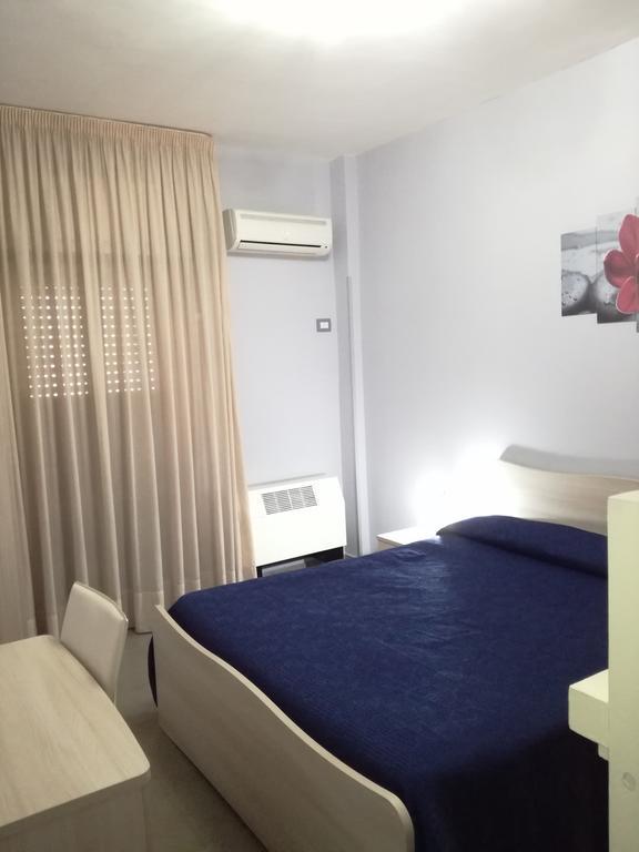 Albergo Primavera Porto Cesareo Eksteriør bilde