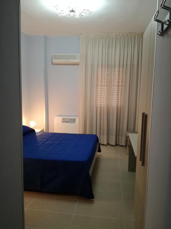 Albergo Primavera Porto Cesareo Eksteriør bilde
